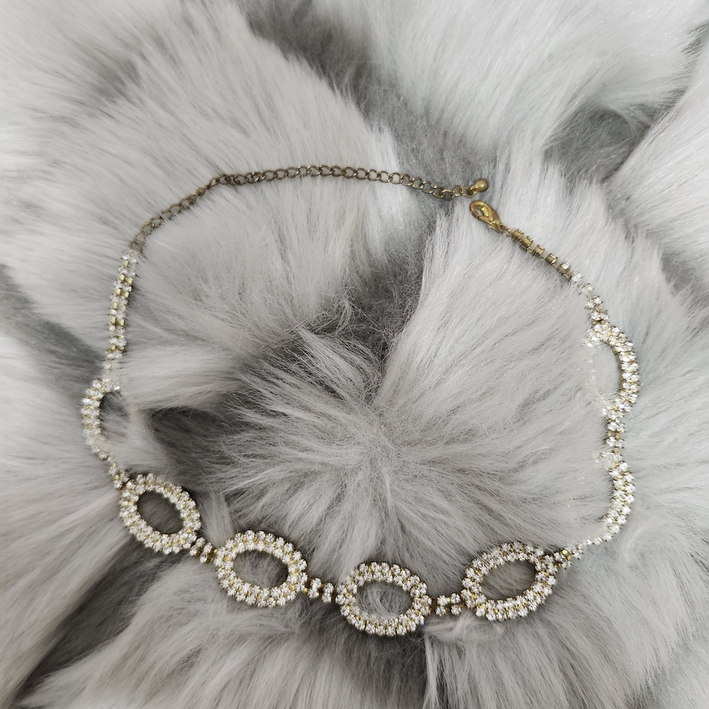 Elegant Gold Tone And Rhinestone Choker Necklace